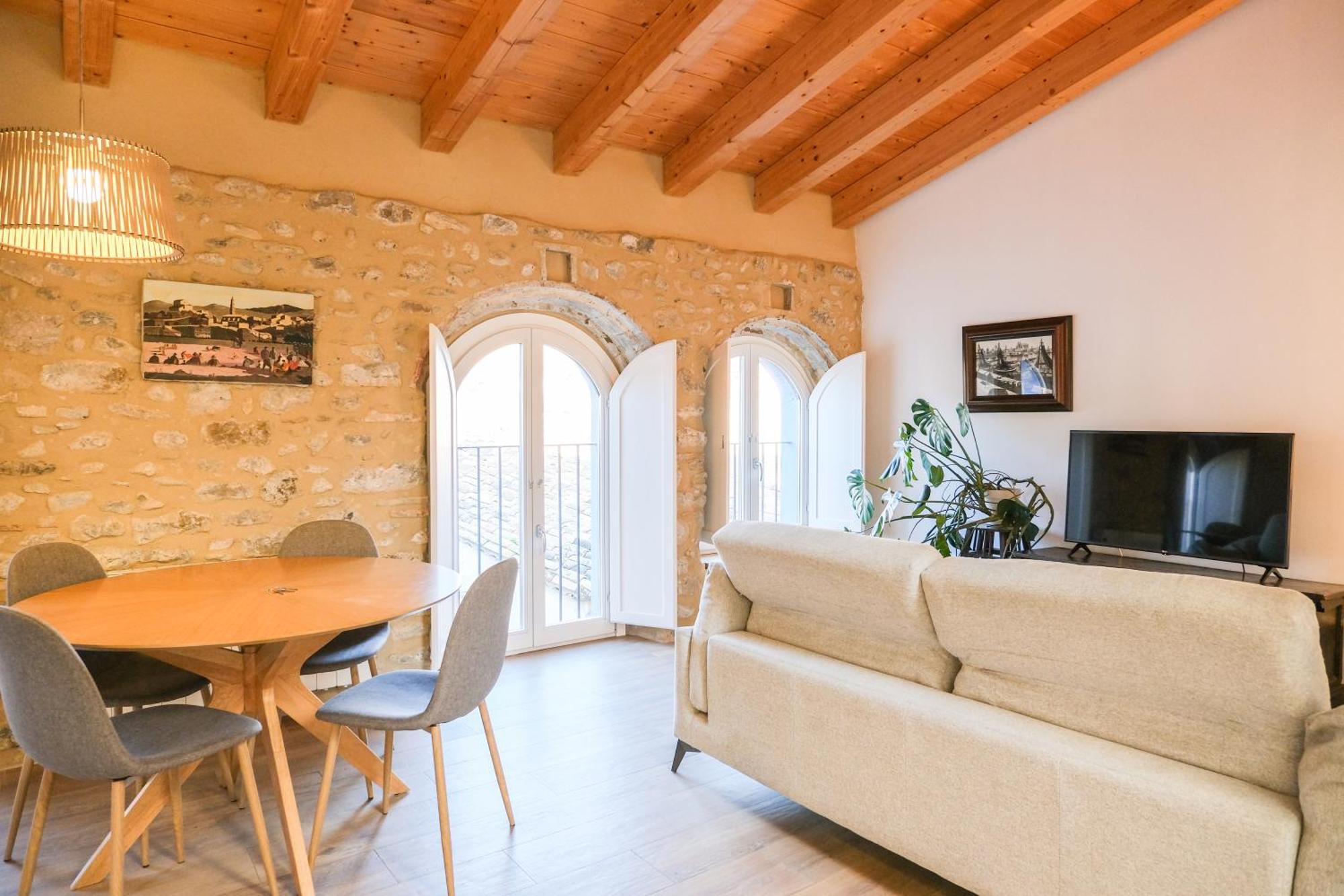 Ganganell Atic Apartamento Con Terraza En Besalú Εξωτερικό φωτογραφία