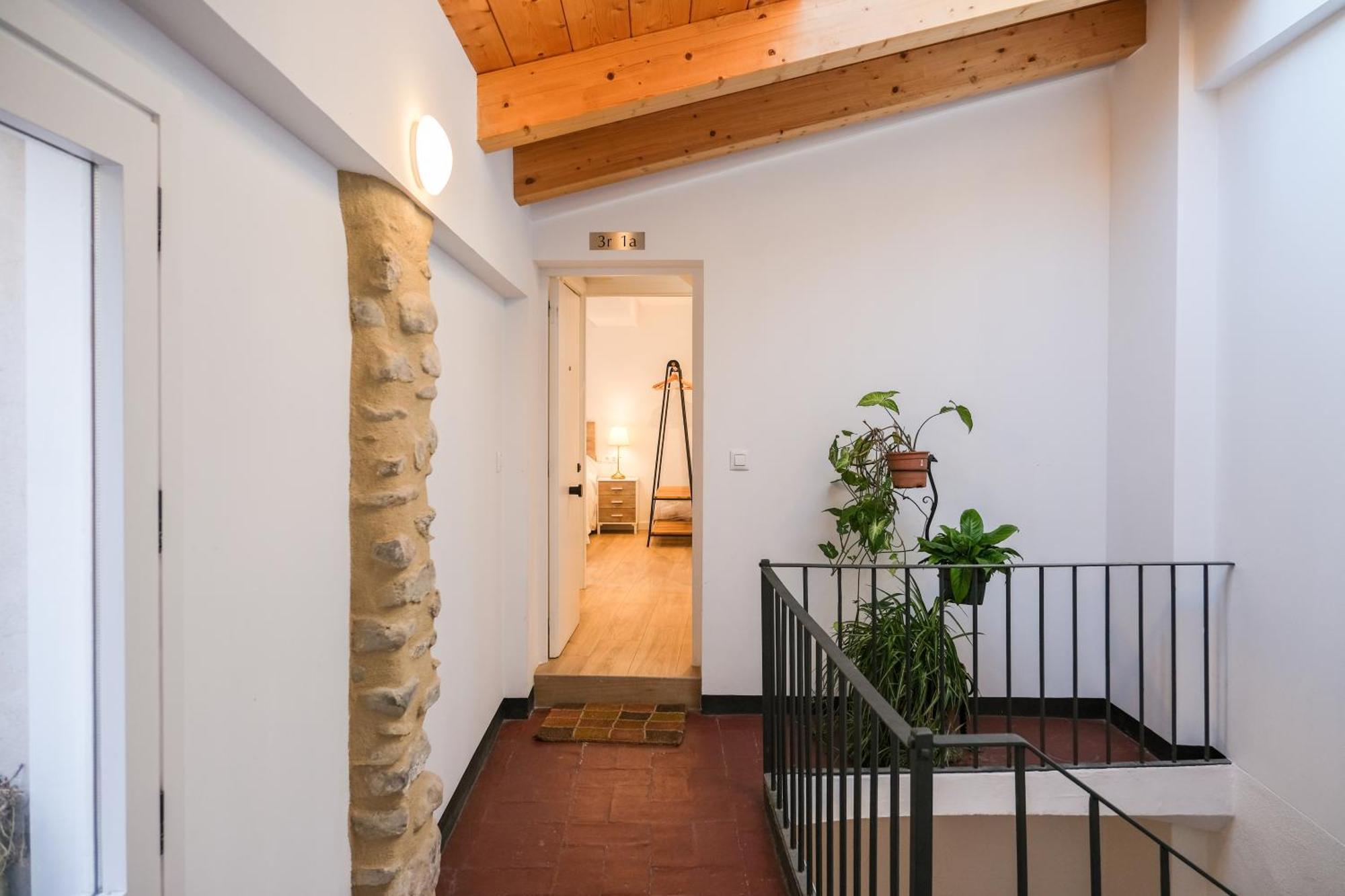 Ganganell Atic Apartamento Con Terraza En Besalú Εξωτερικό φωτογραφία